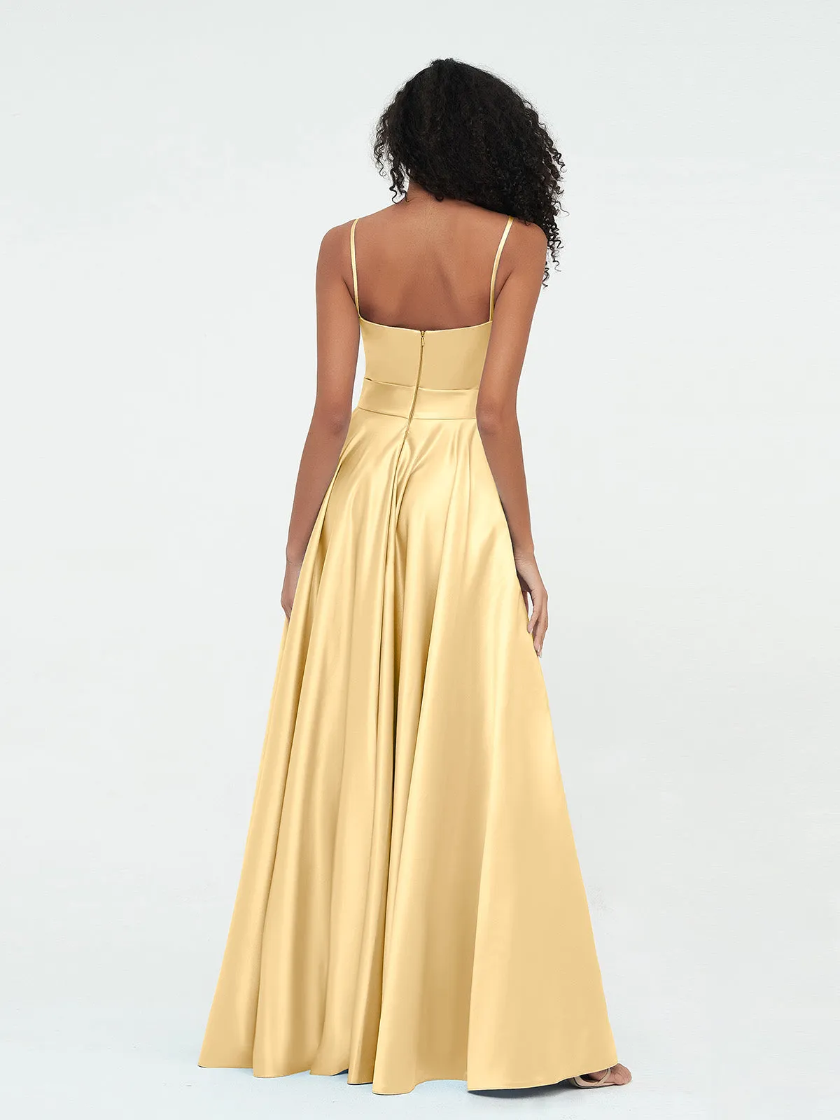 A-ligne Bretelles Spaghetti Robes Maxi en Satin Or