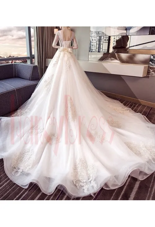 robe de mariée chic à manches longues 