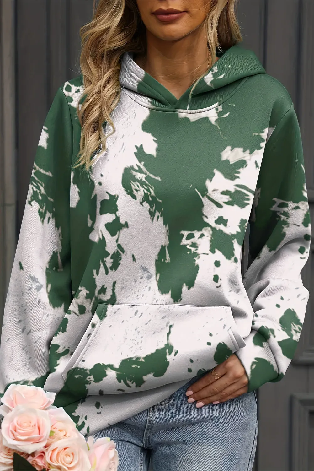 Sweat à capuche ample vert avec poche kangourou et imprimé tie-dye